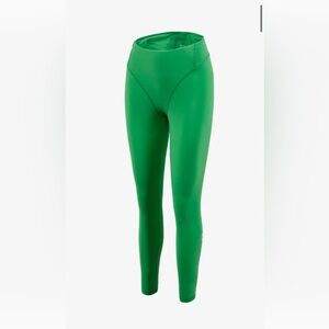 District Vision Tara Leggings Green Small Perfect Condition worn once
Sold out